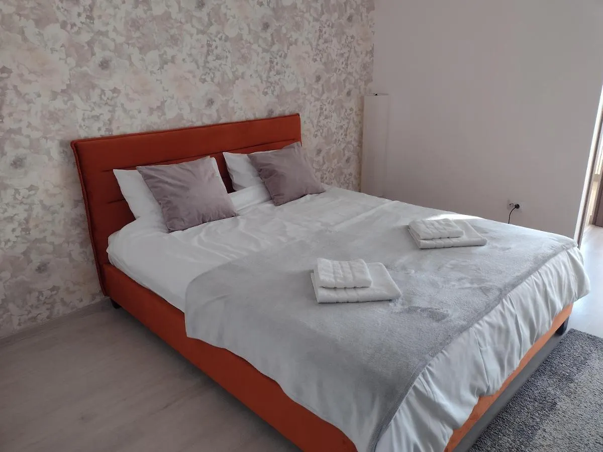 Delightful Studio Brancusi Boekarest Appartement